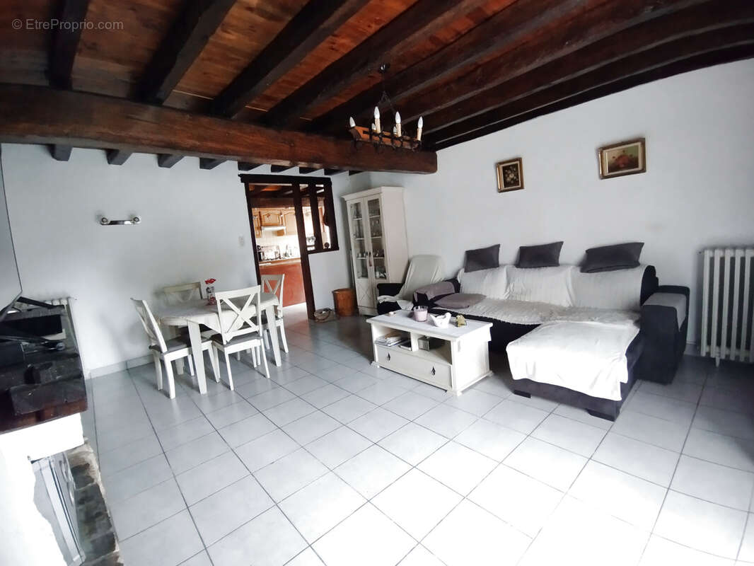 Maison à CLOYES-SUR-LE-LOIR