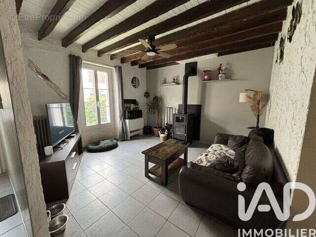 Photo 2 - Maison à MOUROUX