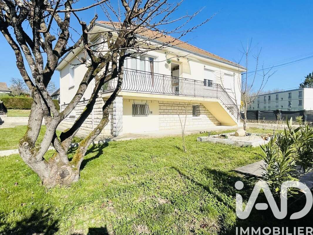 Photo 3 - Maison à LE BLANC