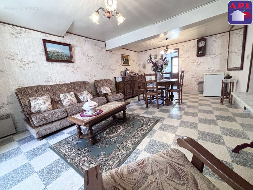 Maison à ESPEZEL