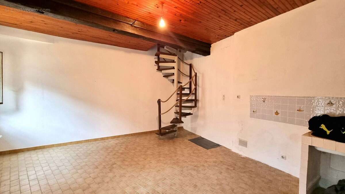 Maison à BOUJAN-SUR-LIBRON