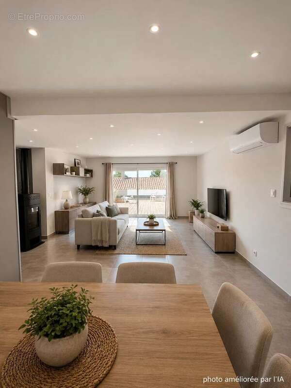 Maison à POURRIERES