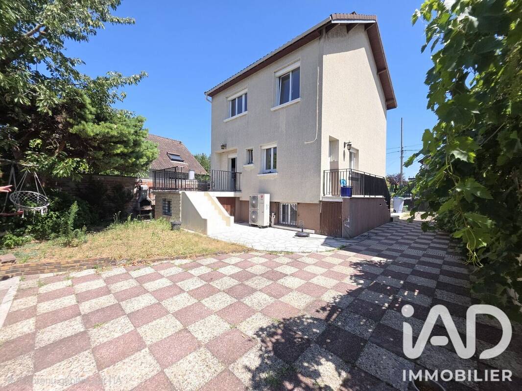 Photo 1 - Maison à BONDY