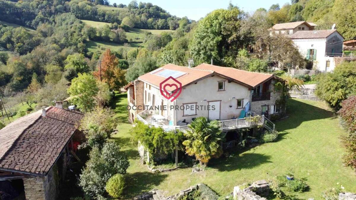 Maison à ESPLAS-DE-SEROU