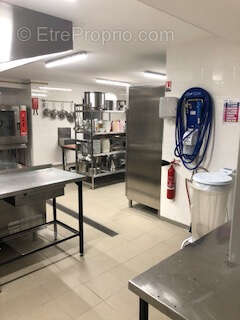 Commerce à CHAVELOT