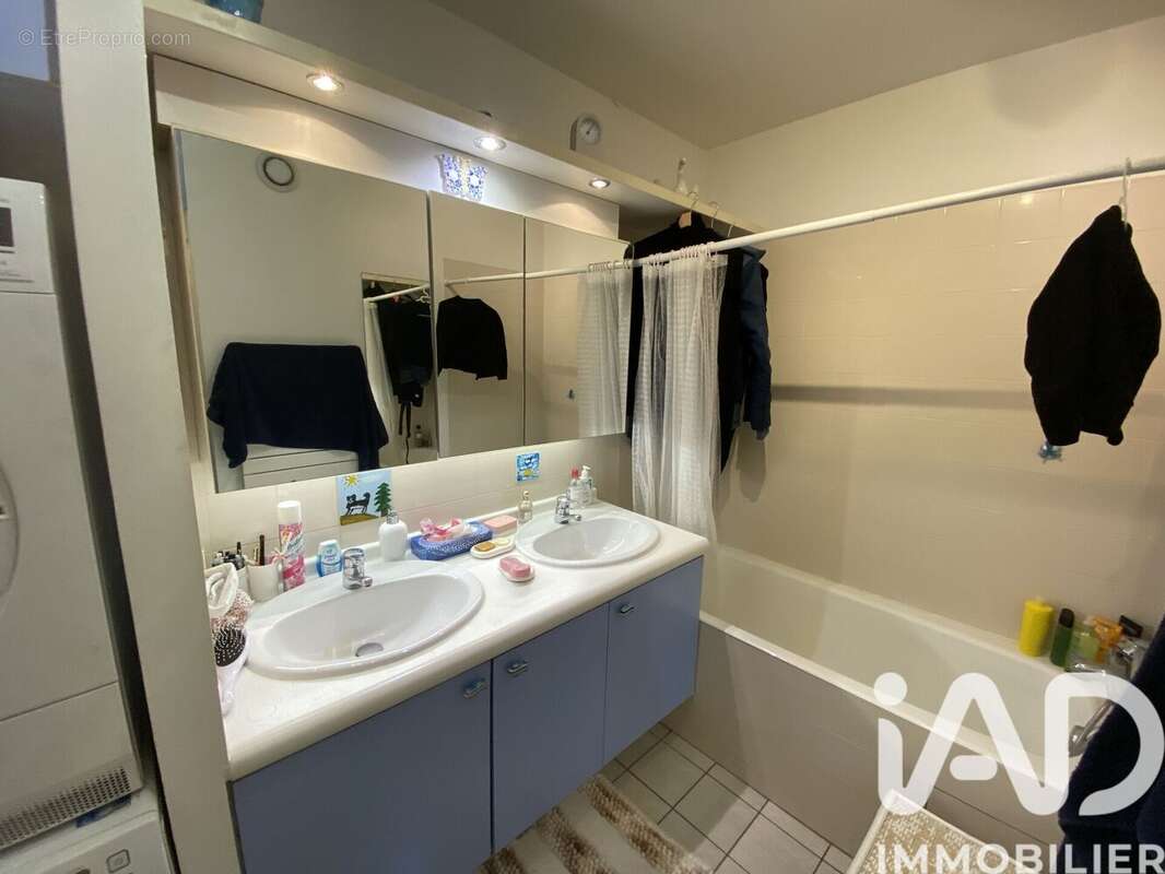 Photo 8 - Appartement à SURESNES