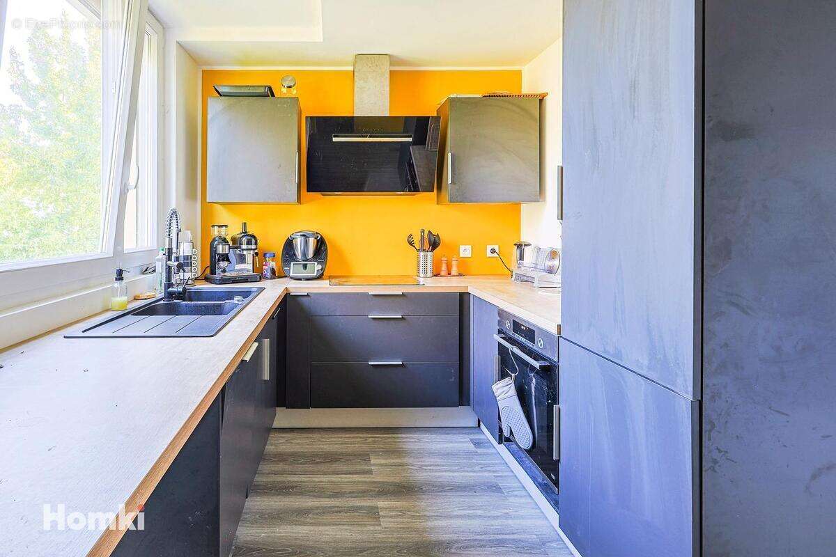 Appartement à BILLERE