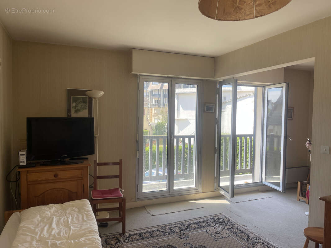 Appartement à BLONVILLE-SUR-MER
