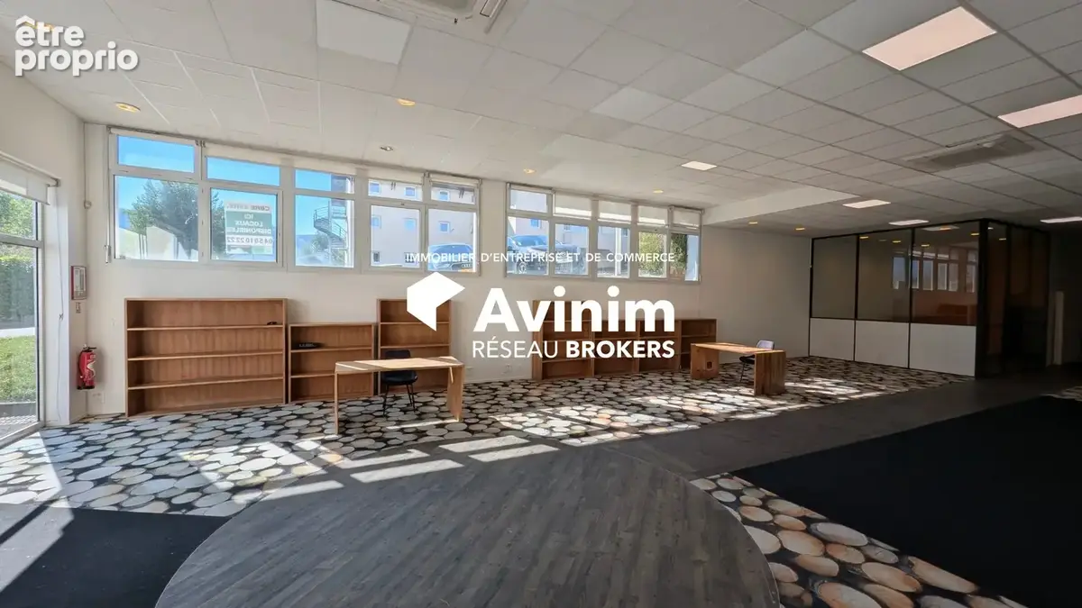 Commerce 278 m² à vendre à Quintal (74600) - photo 8