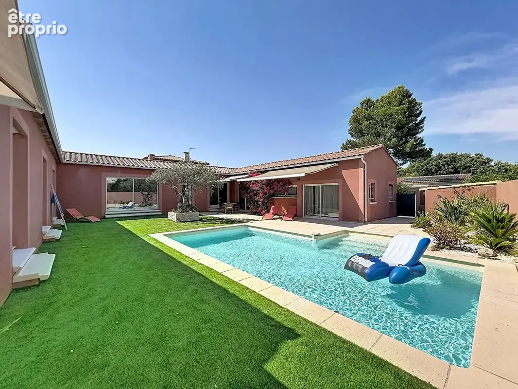 Villa contemporaine  193 m² sur parcelle arborée de 800 m² - photo 6