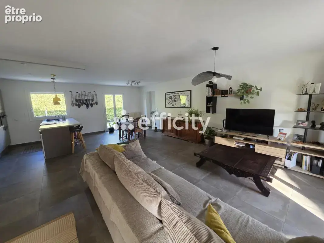Maison 4 pièces 97 m² à vendre à Vaulx-En-Velin (69120) - photo 6