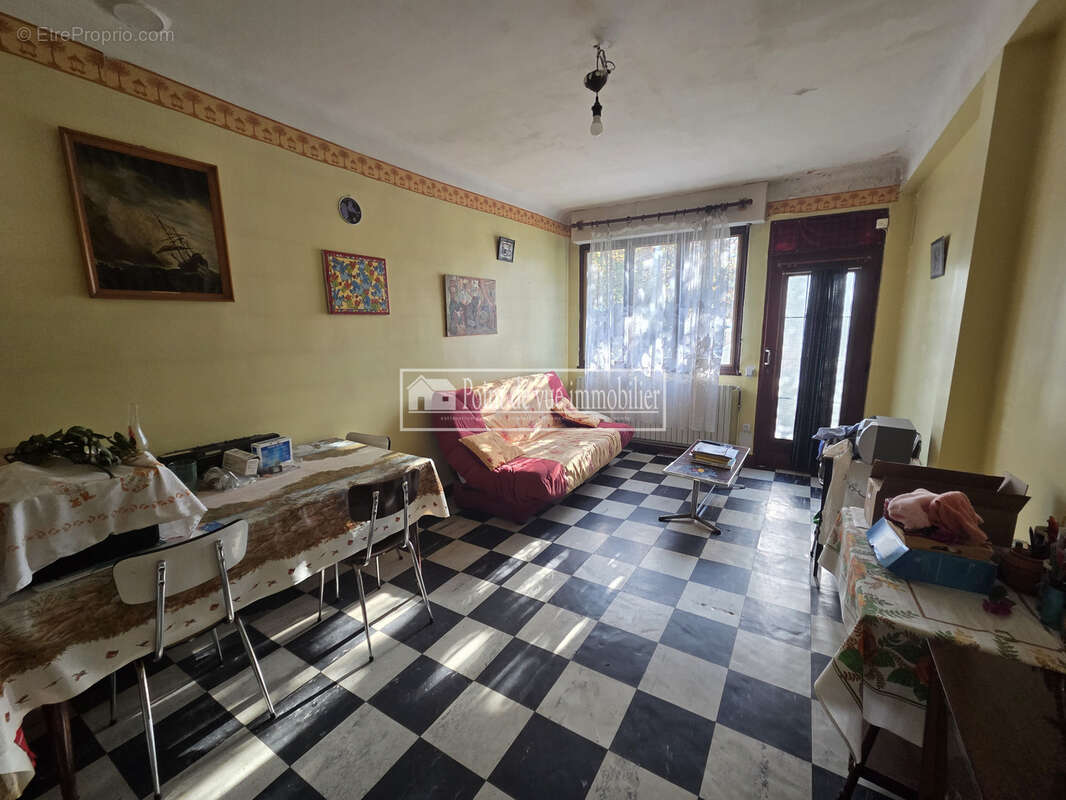 Maison à SAVIGNY-SUR-ORGE