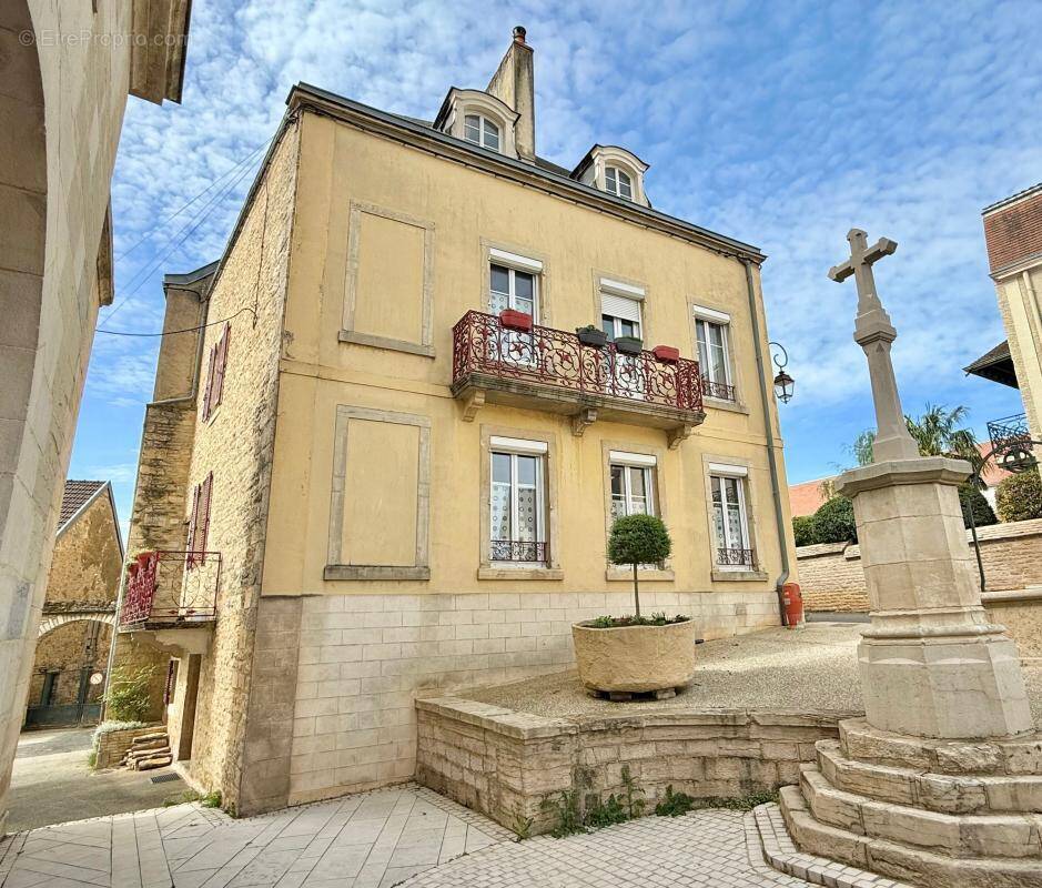Maison à MOREY-SAINT-DENIS