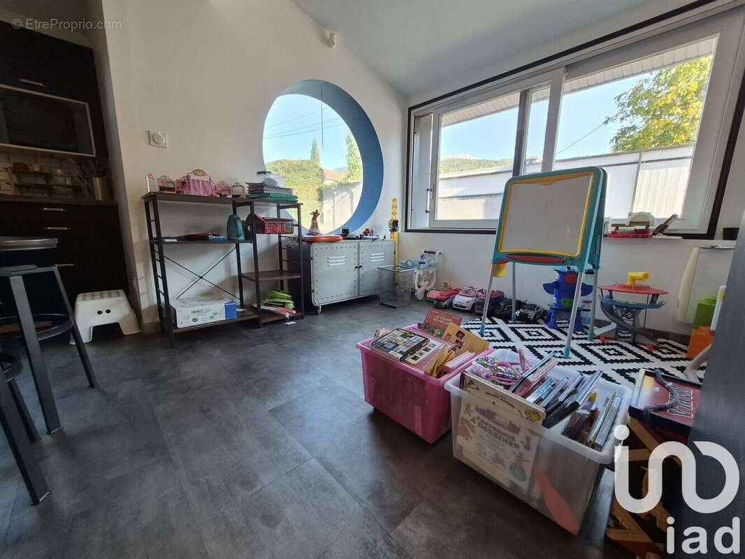 Photo 9 - Maison à COUBLEVIE