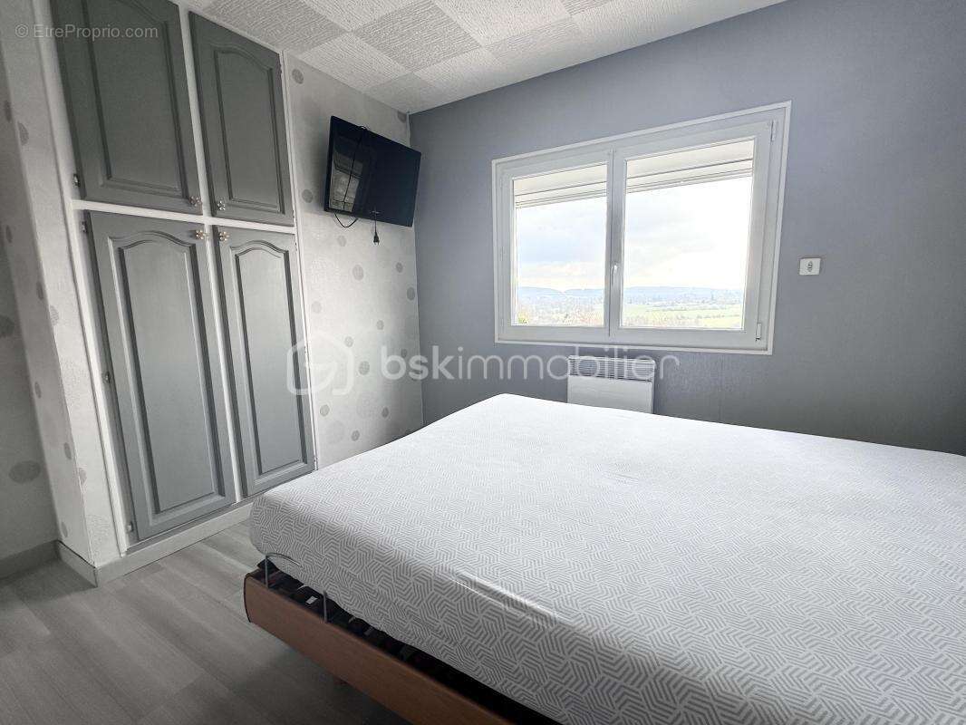 Maison à CHARLEVILLE-MEZIERES