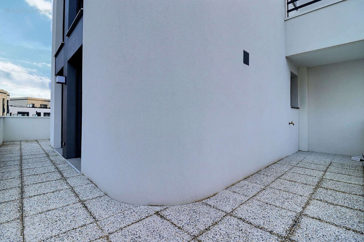 Appartement à COLOMBES