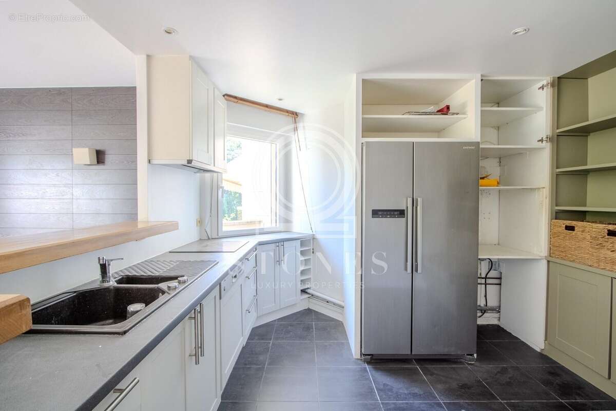 Appartement à BOUGIVAL