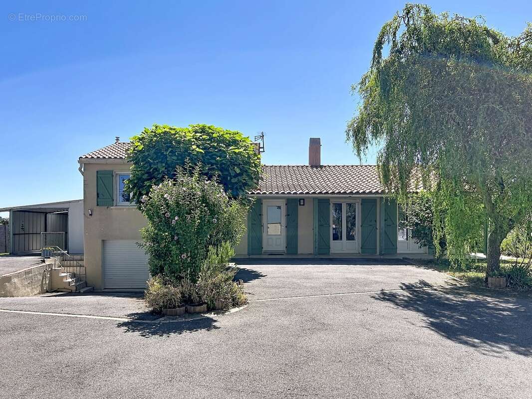 Maison à BAZIEGE