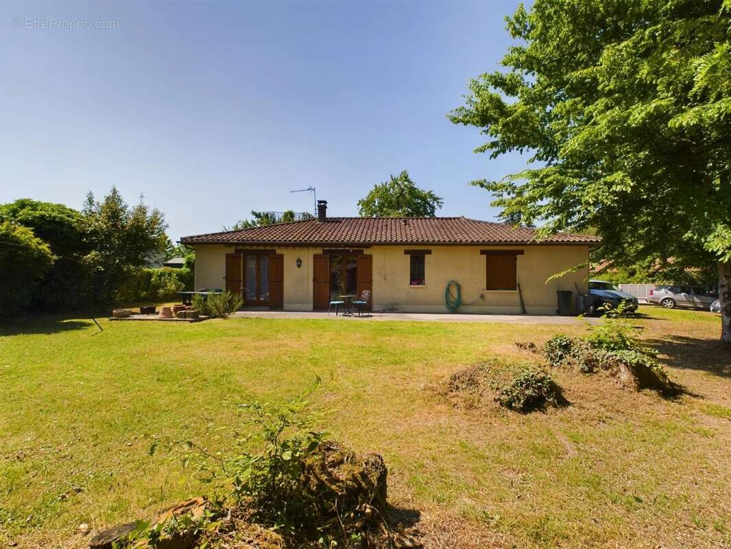 Maison à COULOUNIEIX-CHAMIERS