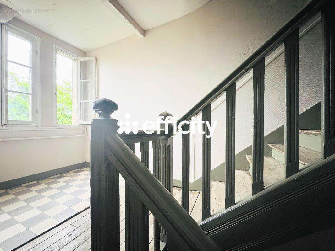 Appartement ancien - photo 8