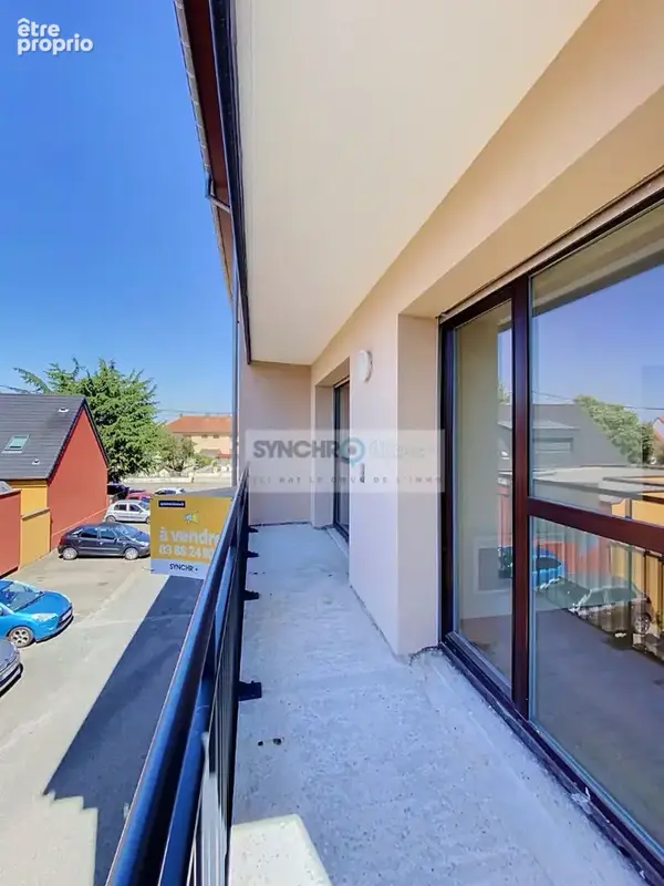 Charmant F2 avec balcon, parking en sous-sol , résidence rénovée énergétiquement - photo 2