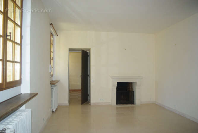 Appartement à COURTEUIL