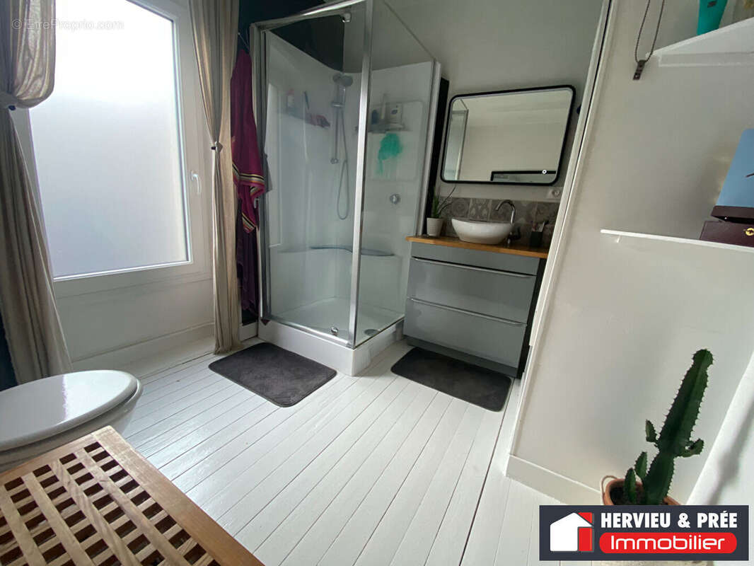 Maison à LUC-SUR-MER