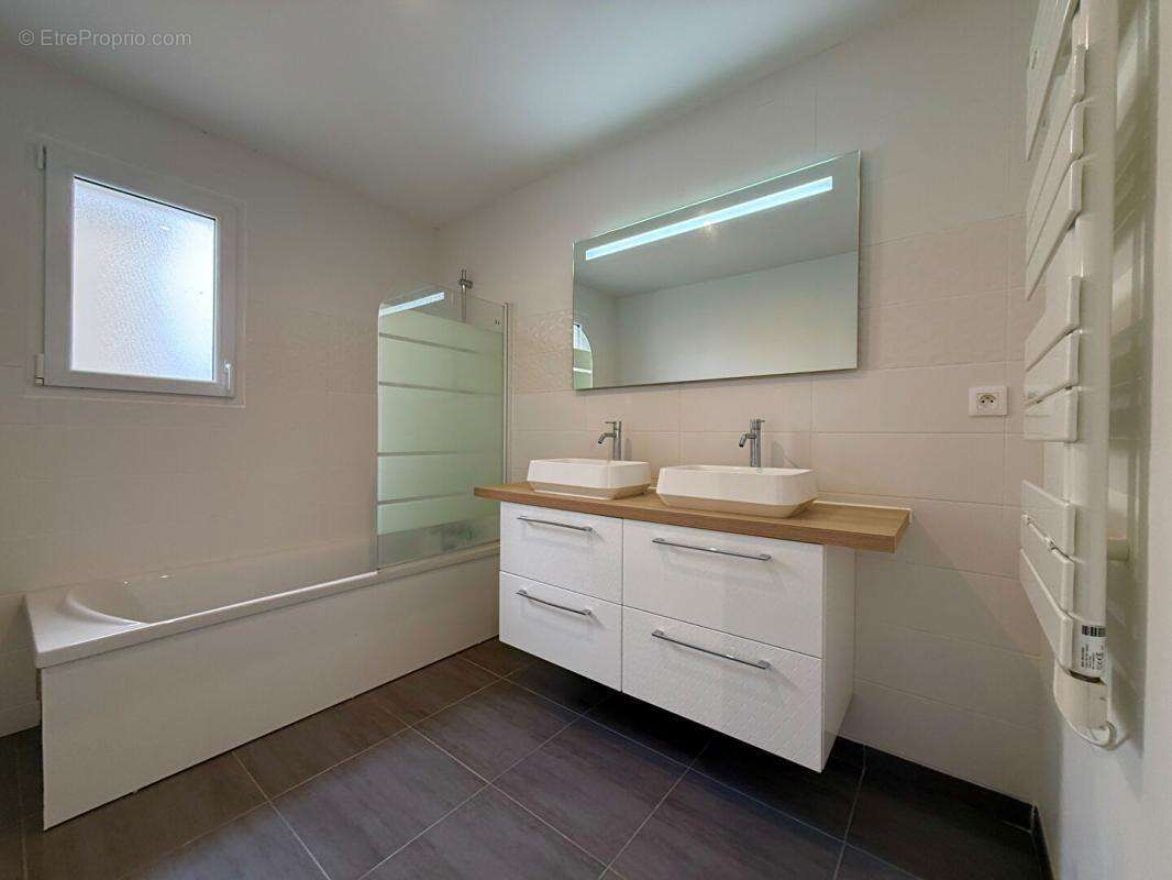 Maison à CHATEAUGIRON