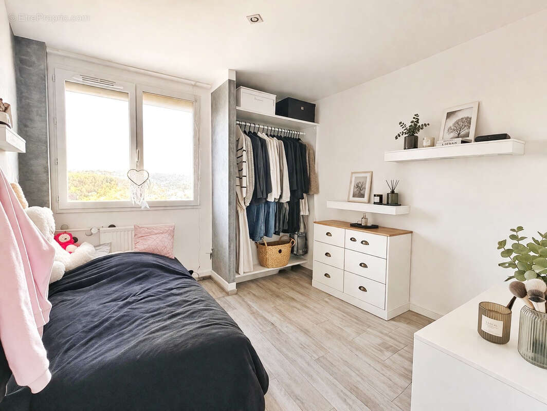 Appartement à OULLINS