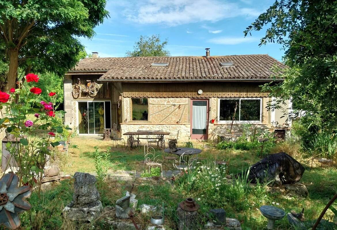 Maison à PELLEGRUE