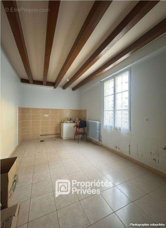 A VENDRE 37420 HUISMES Maison 205 M² dépendances - photo 9