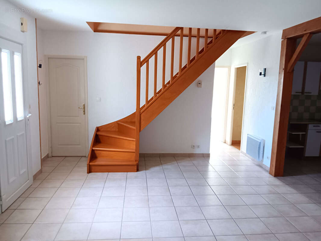Maison à MONTS