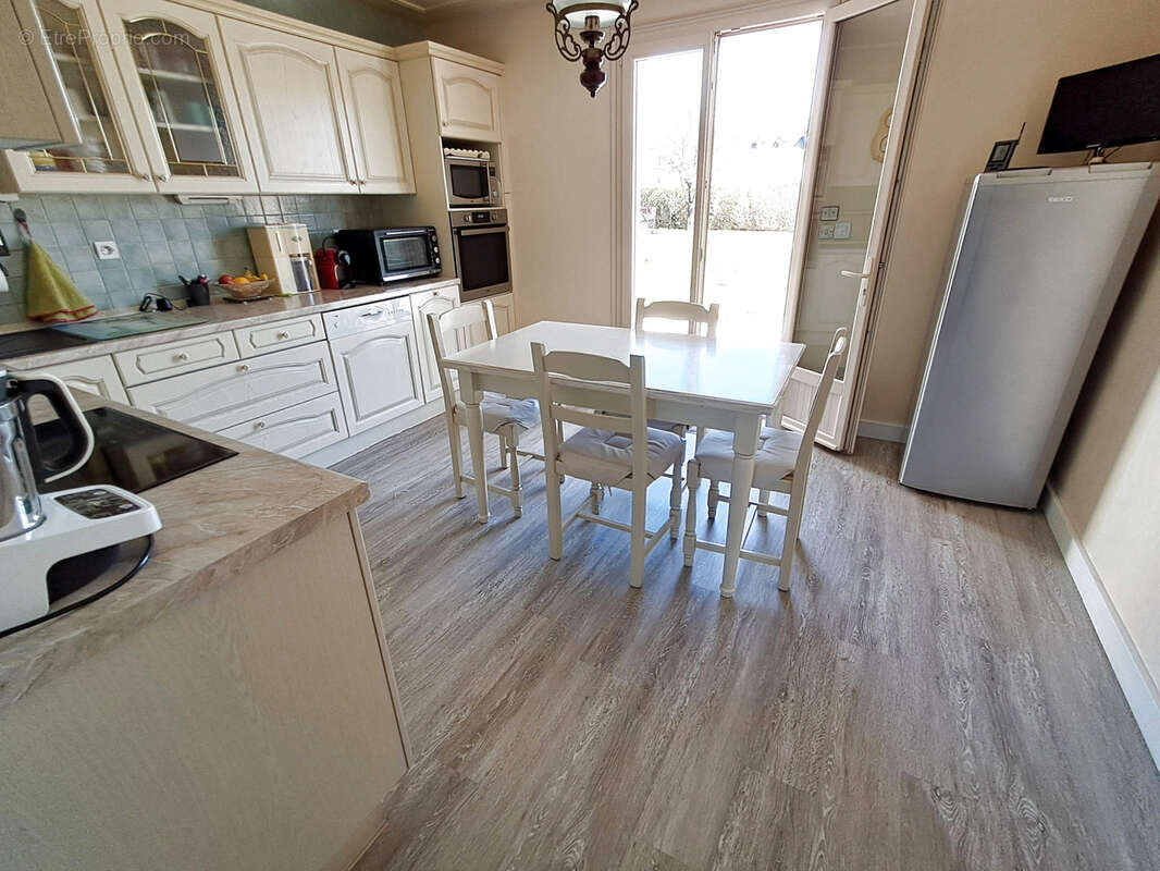 Maison à CHATEAU-GONTIER