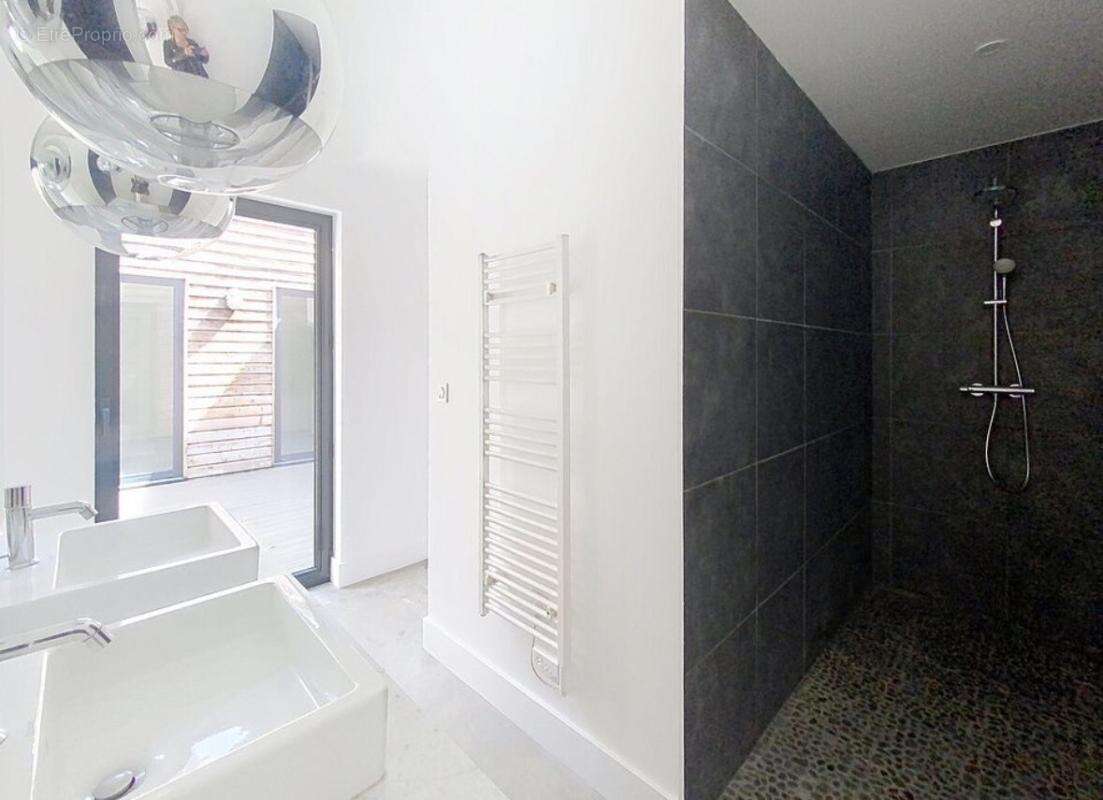 Loft 6p 214m2 avec garage - photo 9