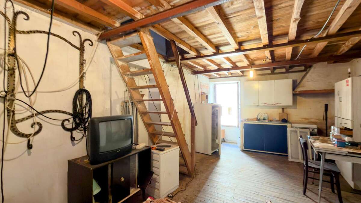 Maison à LA BASTIDE