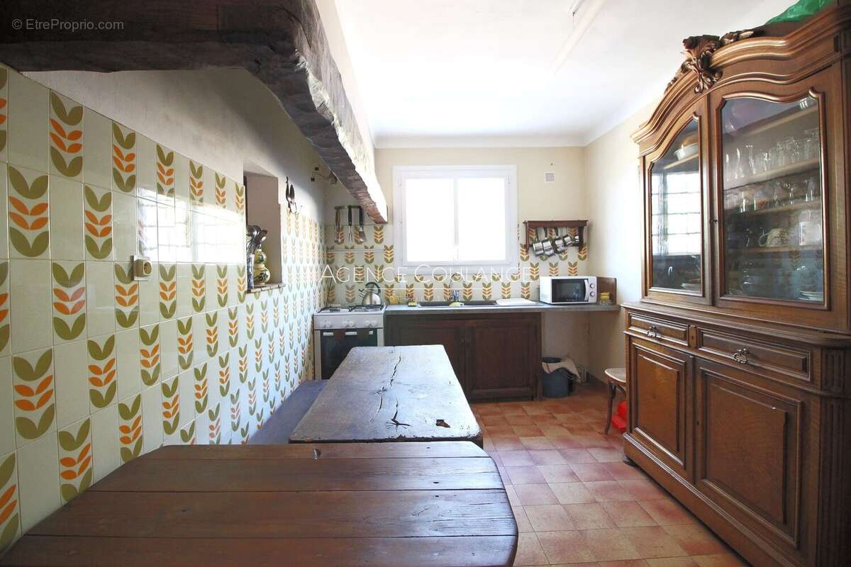Maison à SAINT-CYR-SUR-MER