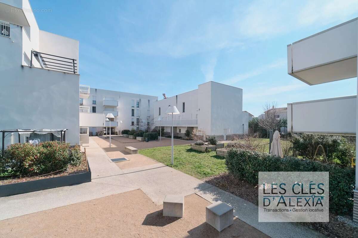 Appartement à SAINT-PRIEST