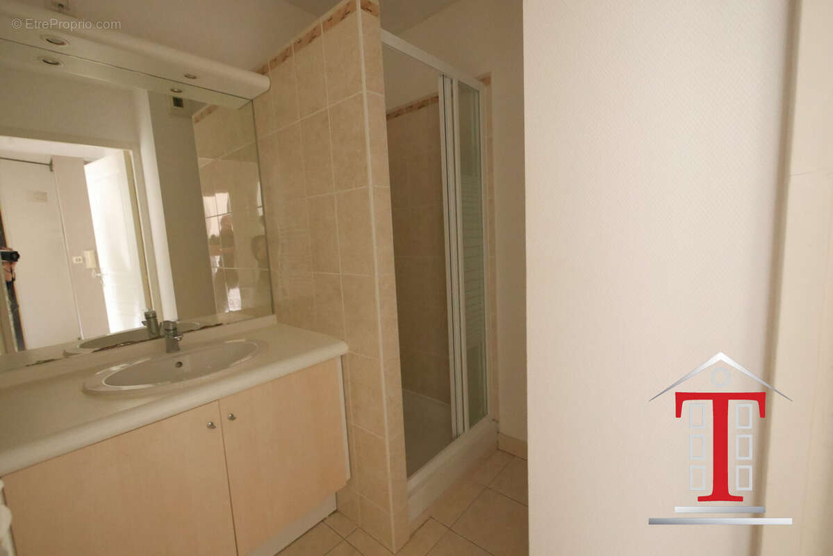 Appartement à BEAUCOUZE