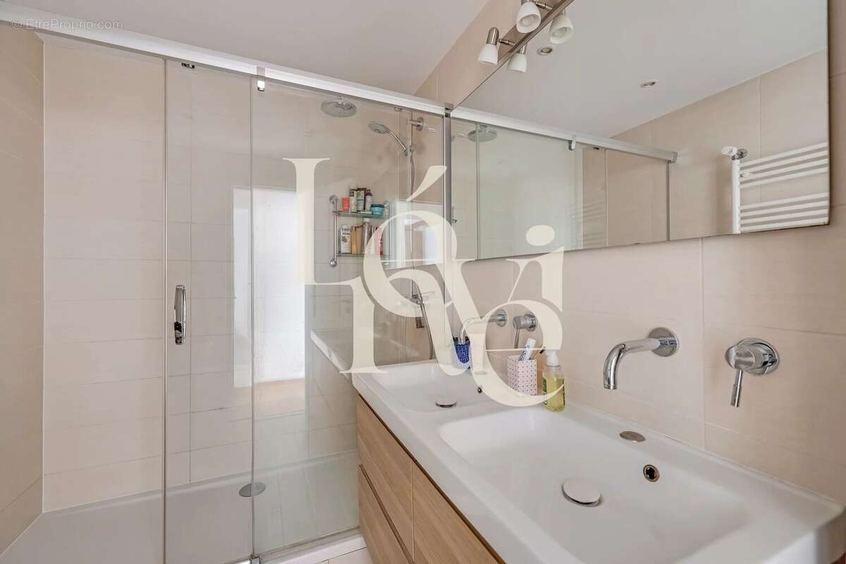 Appartement à PARIS-13E