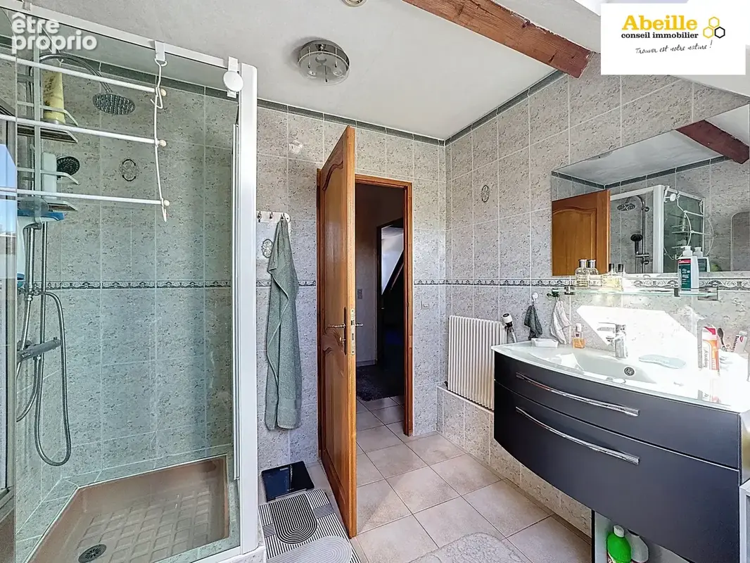 Belle construction traditionnelle sur sous-sol total. - photo 7
