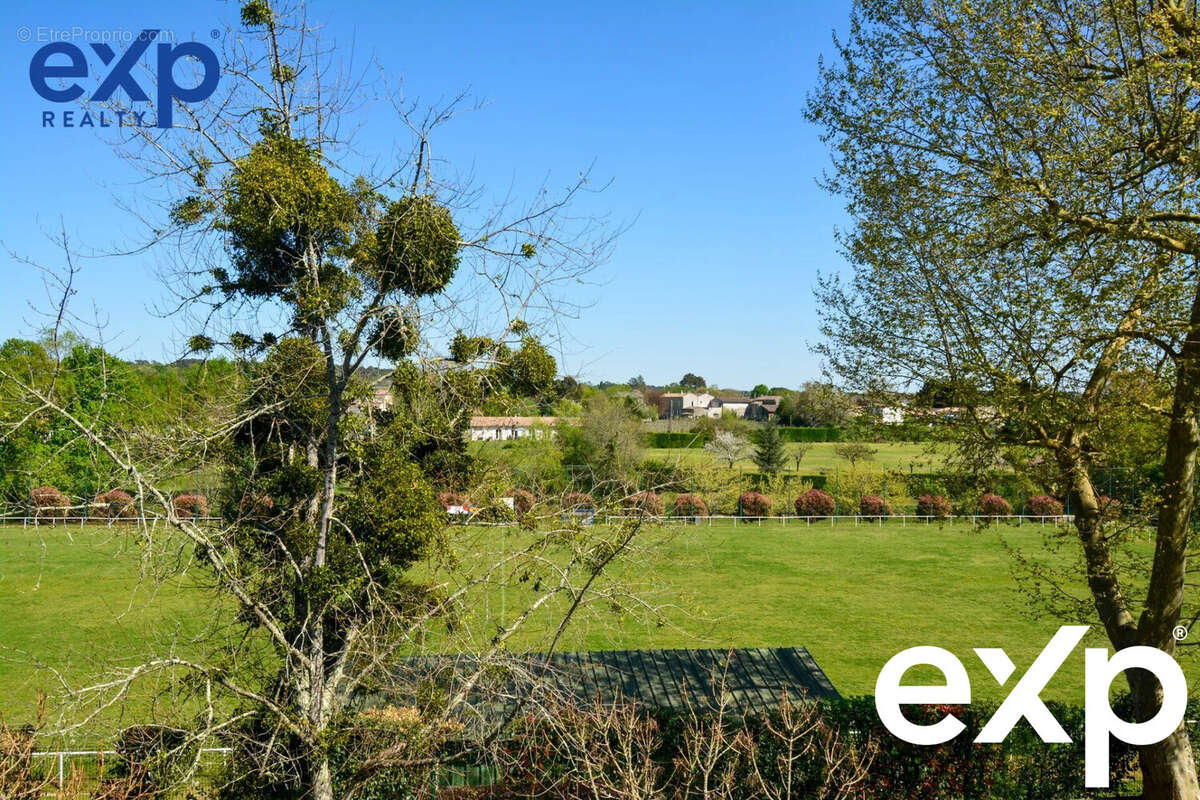 Appartement à TARGON