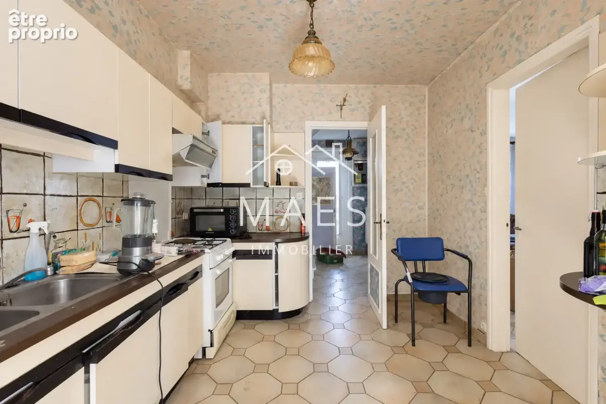 Wambrechies Centre - Maison 3 chambres - 112m2 - jardin, garage & parking - photo 4