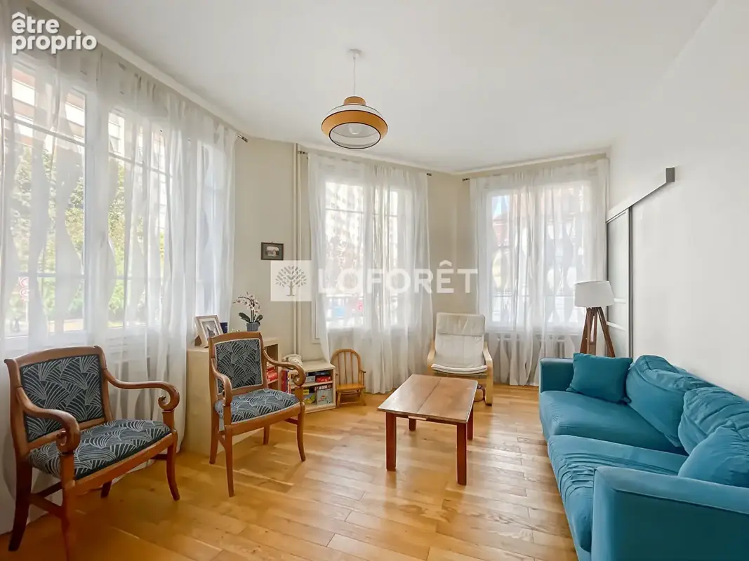 Charmant 4 pièces avec souplex - HABITITATION OU LOCAL - Quartier Charentonneau - photo 2