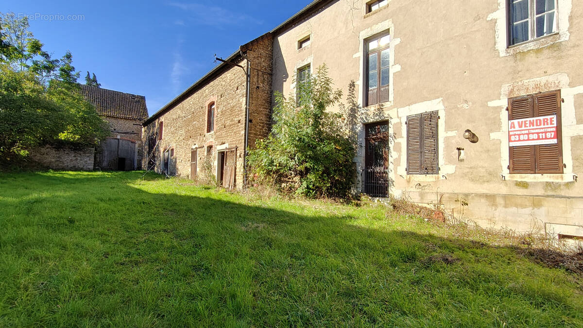 Maison à VANDENESSE-EN-AUXOIS