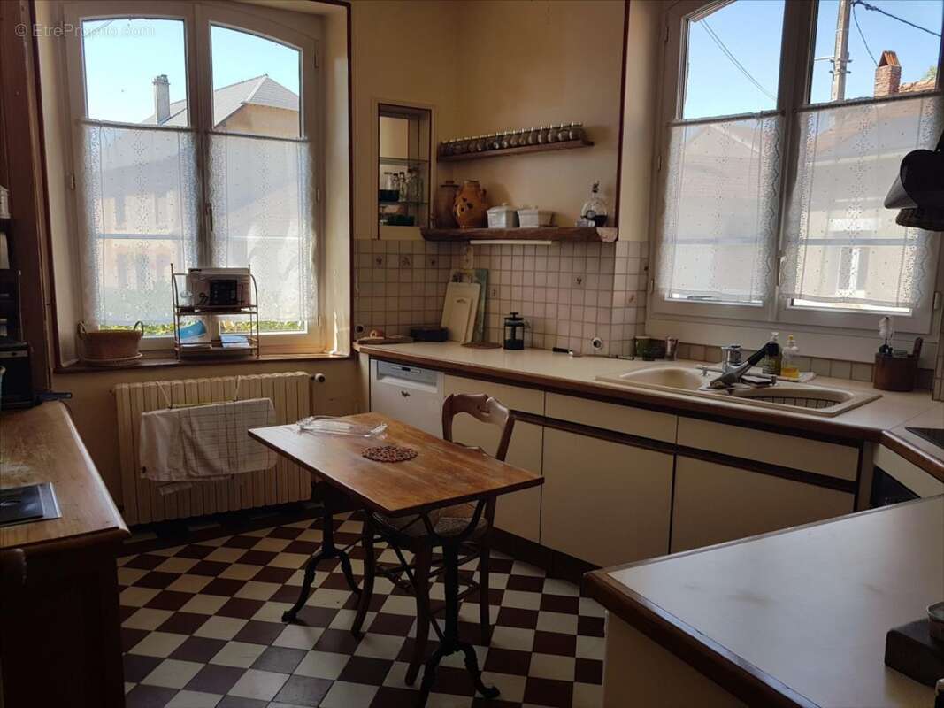 Maison à WARMERIVILLE