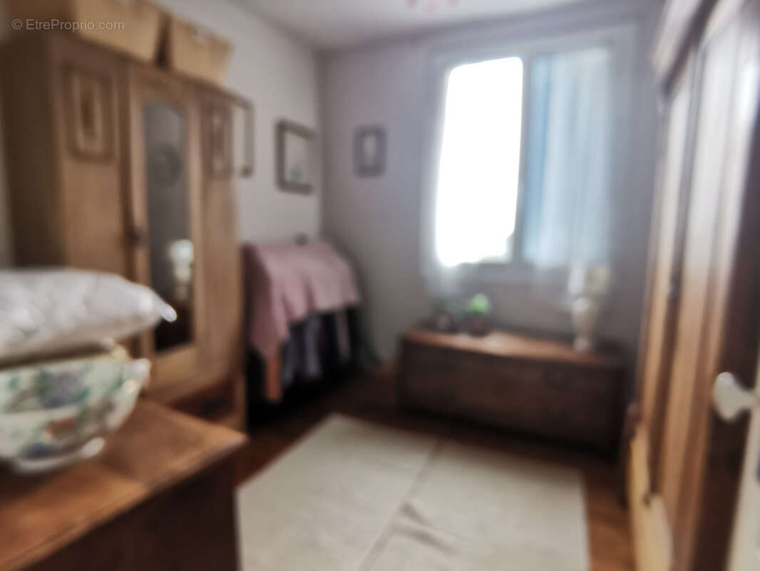 Autre à ANGOISSE