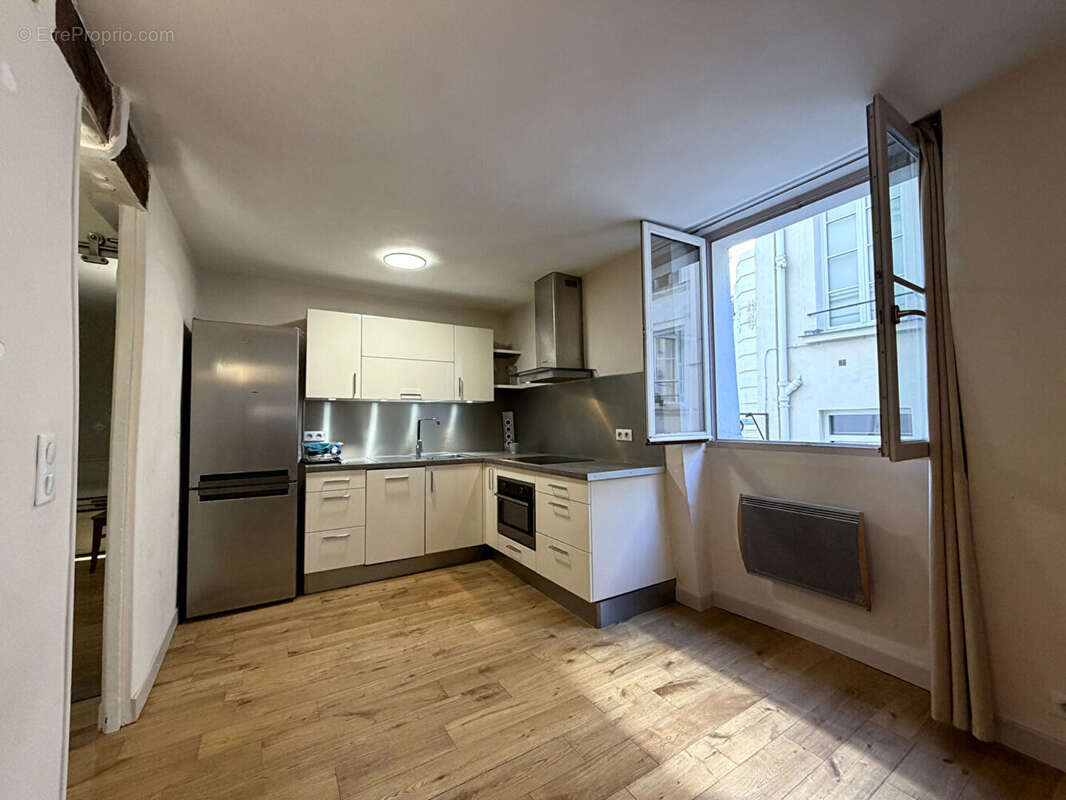 Appartement à paris 3e arrondissement - photo 5