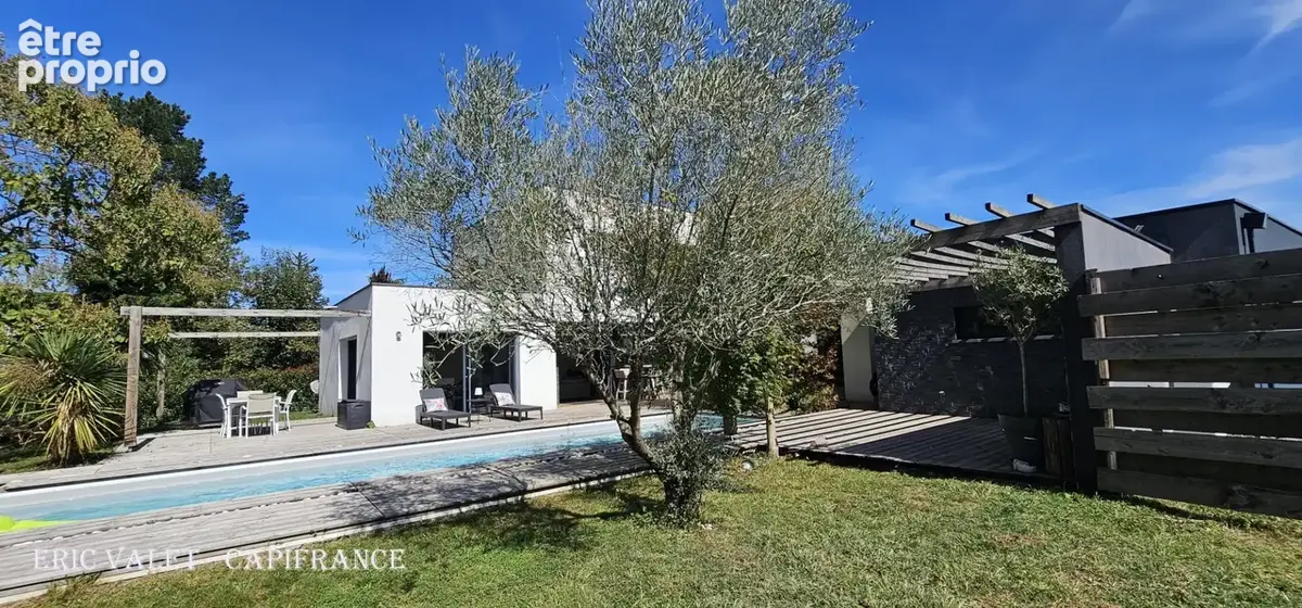 Maison à PEYREHORADE