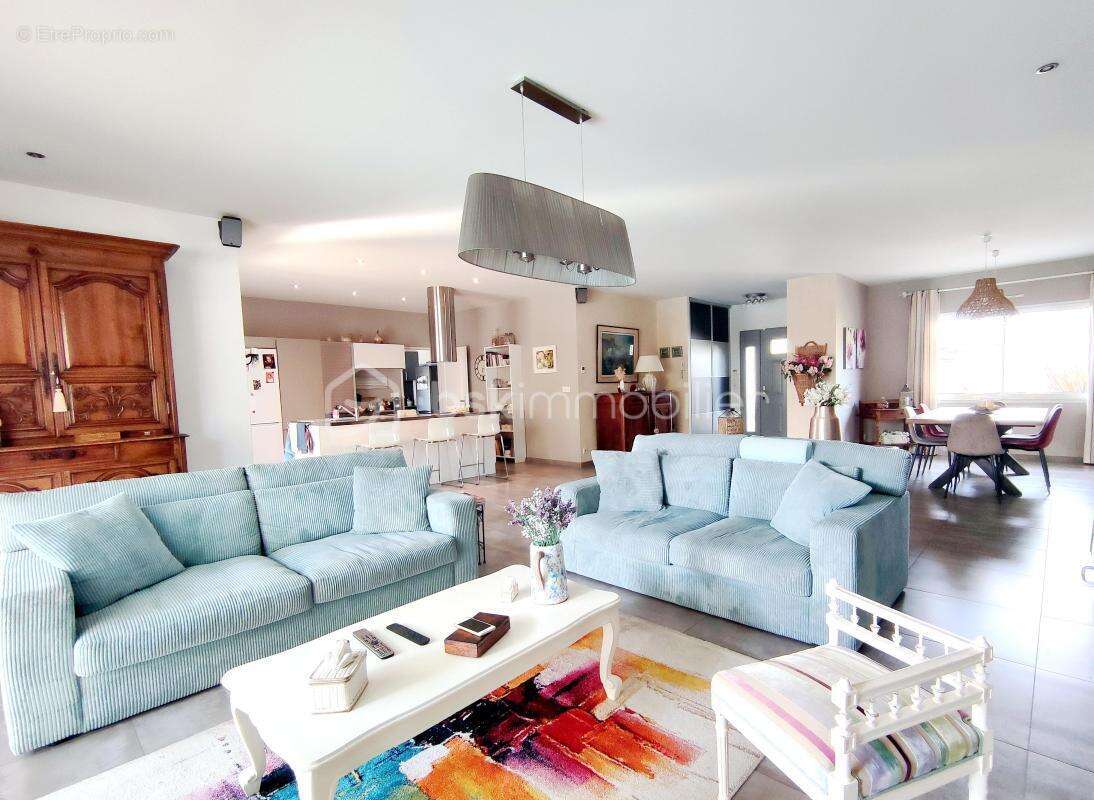 Maison à MIOS