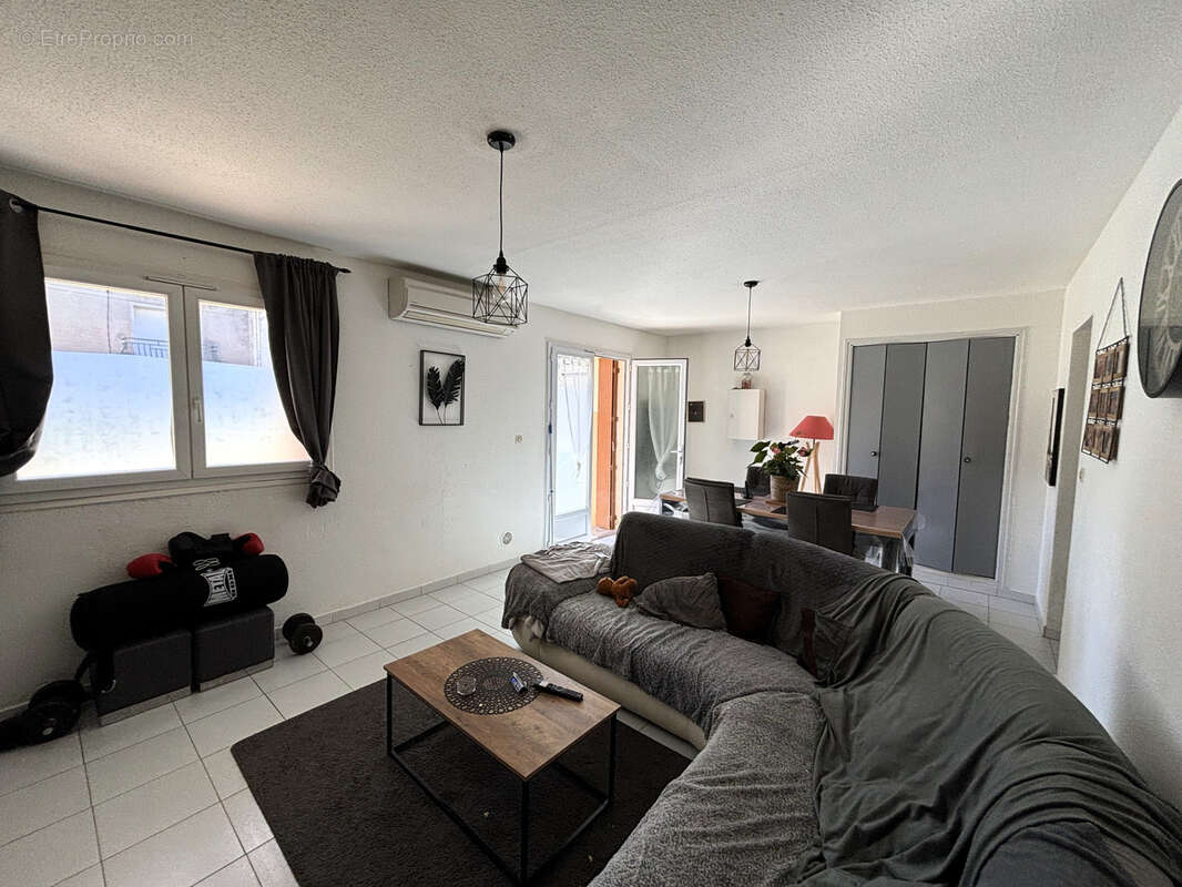 Appartement à FLORENSAC